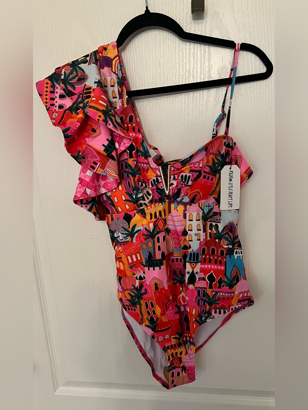 Sporlike Onepiece Swimsuit